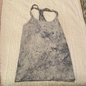 Lulu lemon workout tank